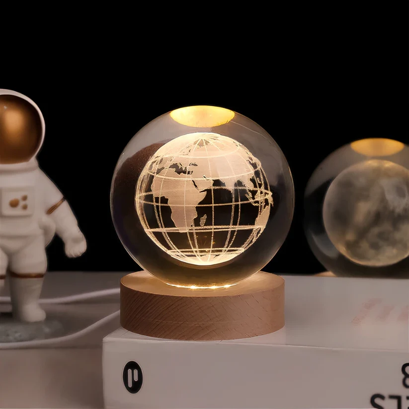 Podświetlana lampka nocna w kształcie kryształowej kuli