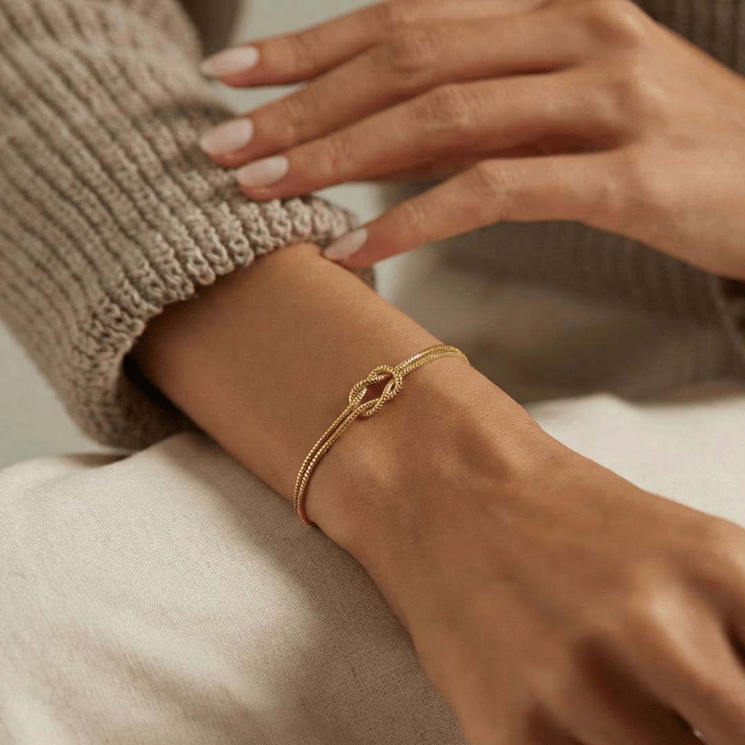 Гривна с възел на обещанието