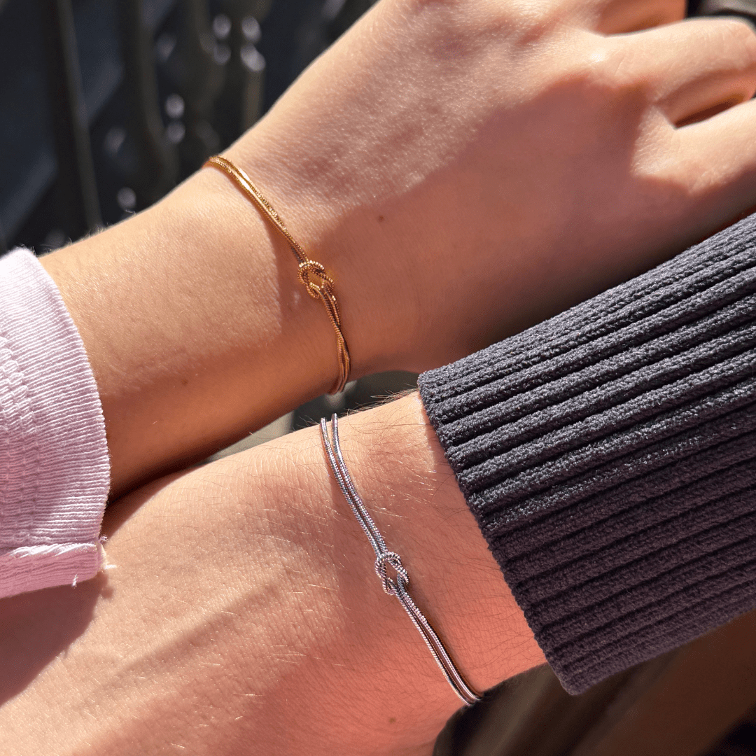 Гривна с възел на обещанието