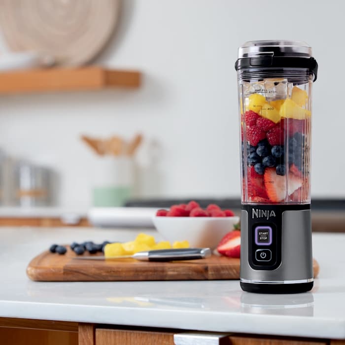 Ninja Luxe™ Café Premier y Licuadora portátil Ninja Blast™ Combo