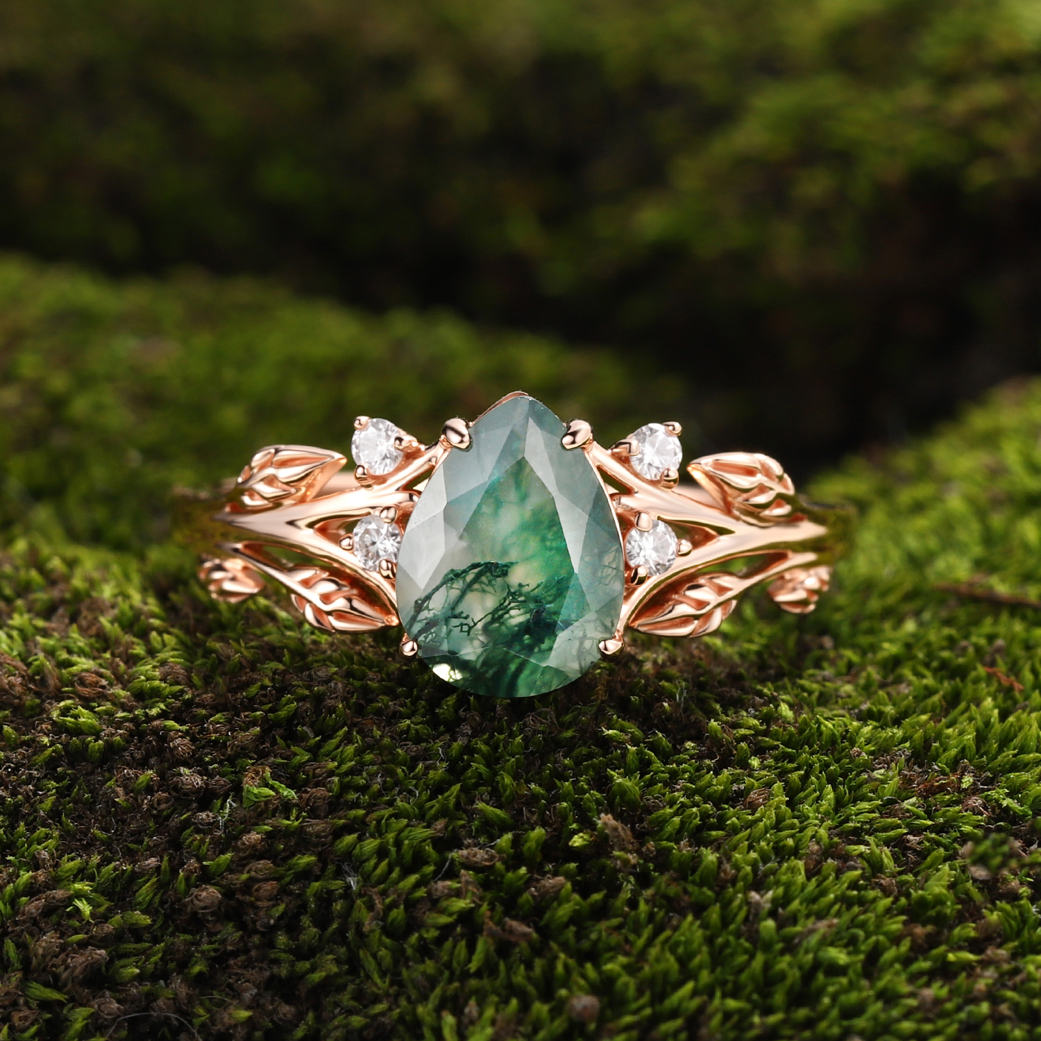 Whispers of the Forest – Pear Moss Agate Engagement Ring in Rose Gold with Leaf Vine & Diamonds