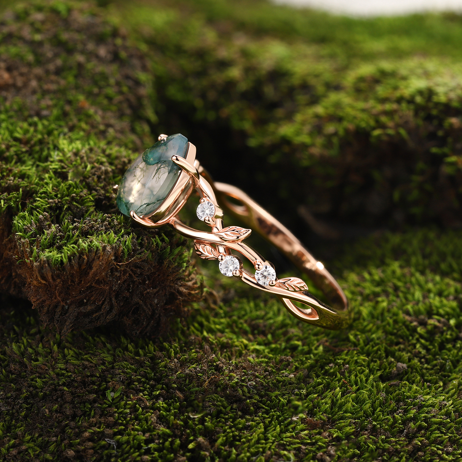 Nature-Inspired Pear Moss Agate Engagement Ring in 14K Rose Gold with Leaf Vine & Diamonds