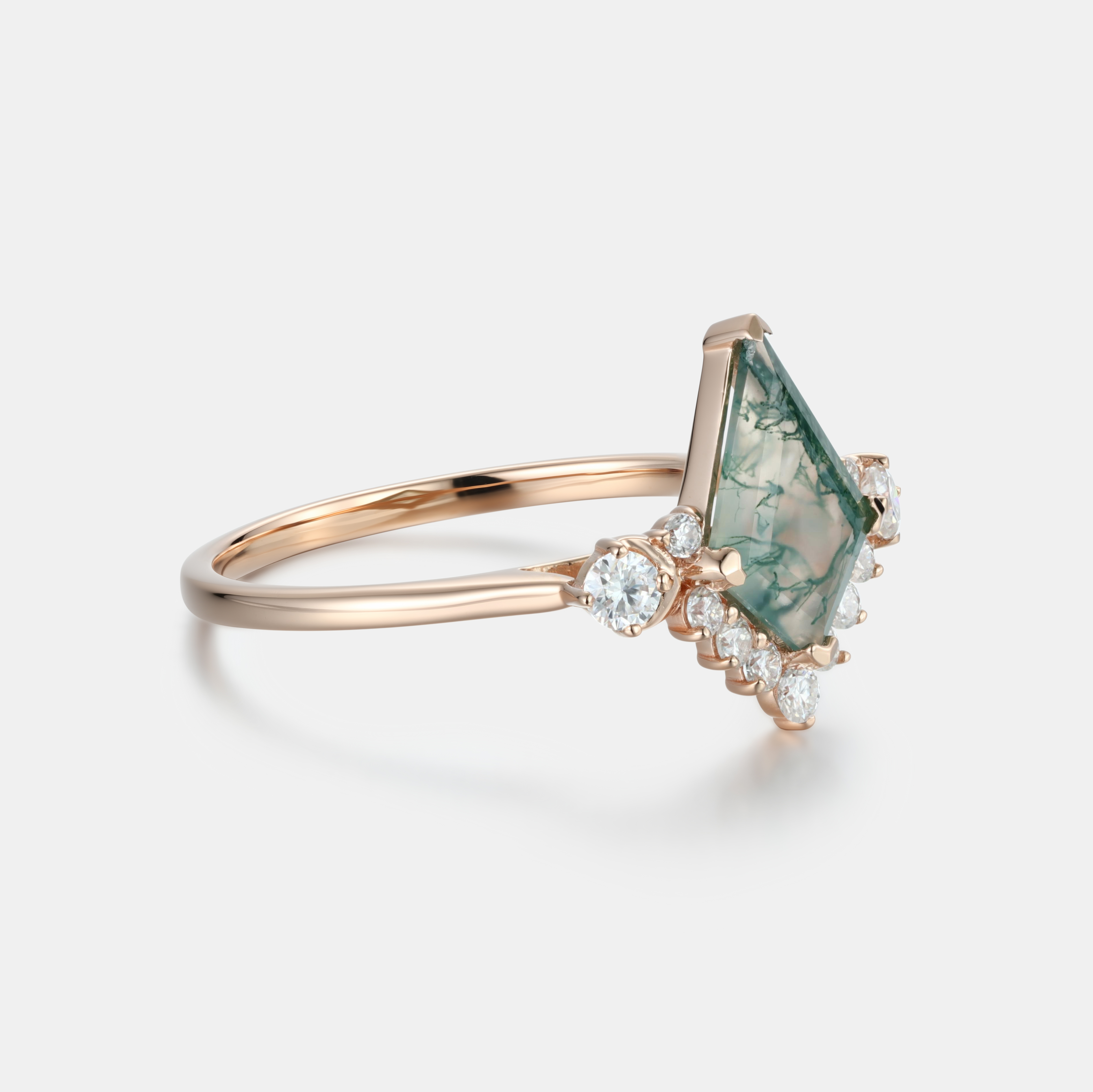 Lucky Kite Cut Moss Agate Engagement Ring in 14K Rose Gold | Diamond Halo Leaf Design