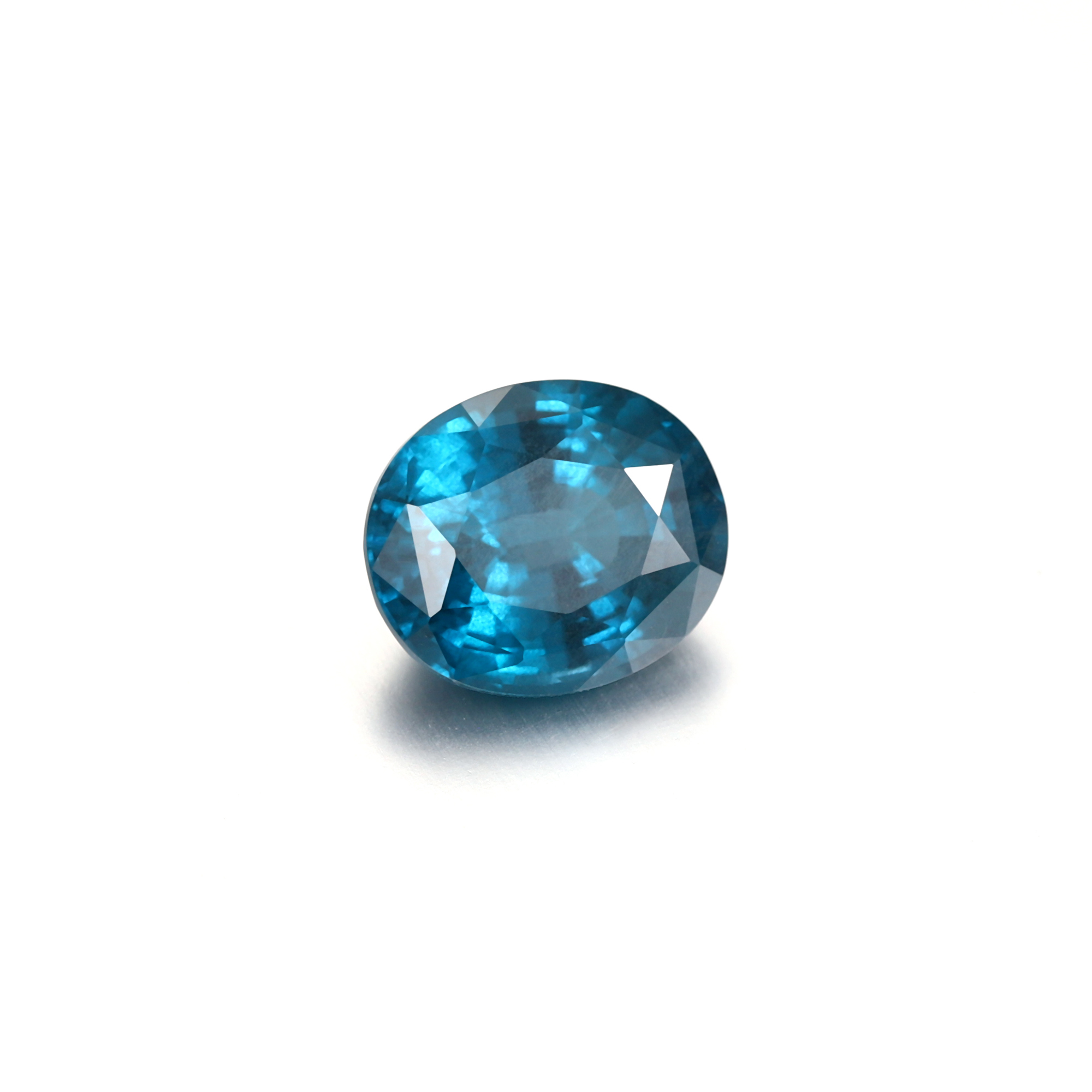 10Carat Oval Cut Lab Grown Lagoon Blue Sapphire 