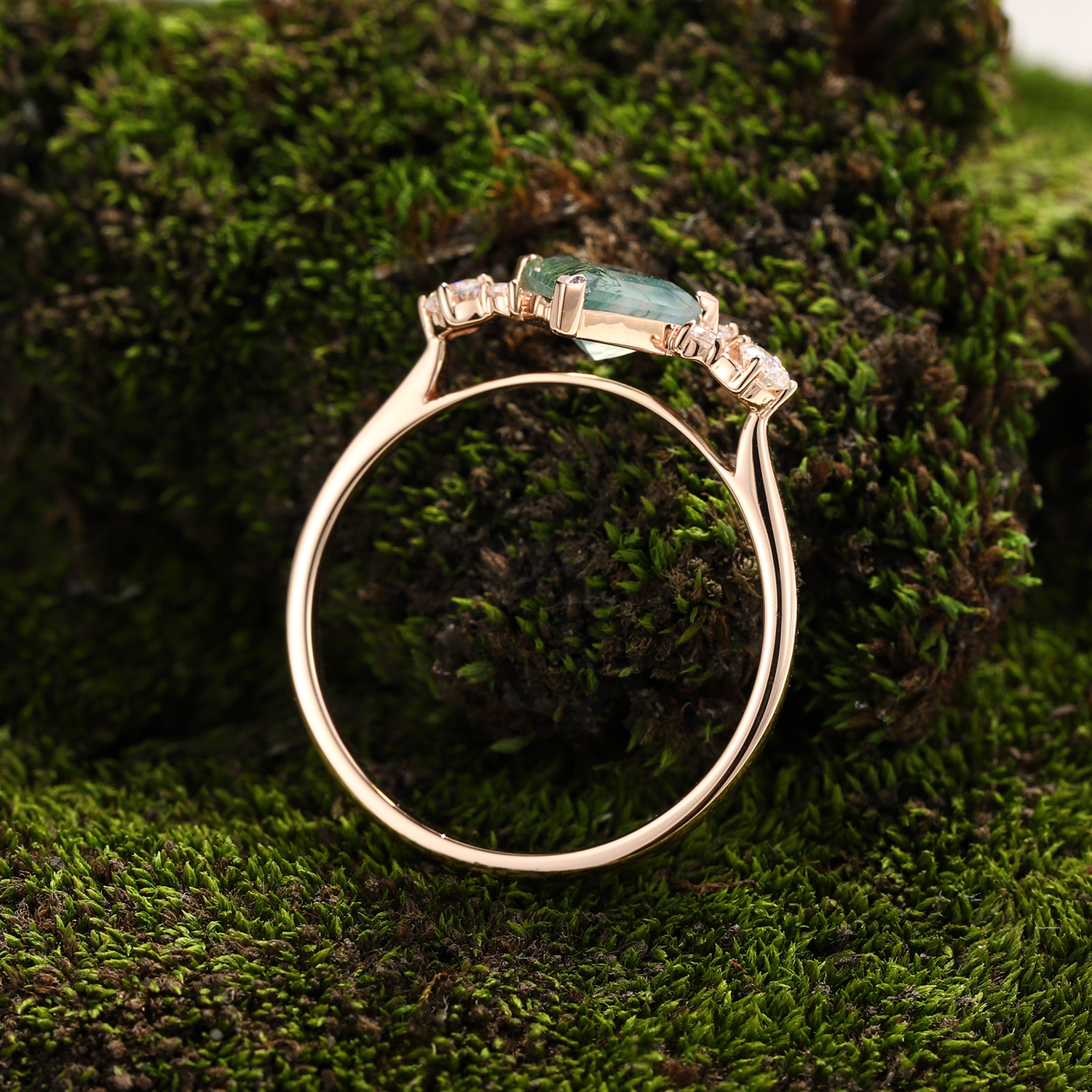 Lucky Kite Cut Moss Agate Engagement Ring in 14K Rose Gold | Diamond Halo Leaf Design