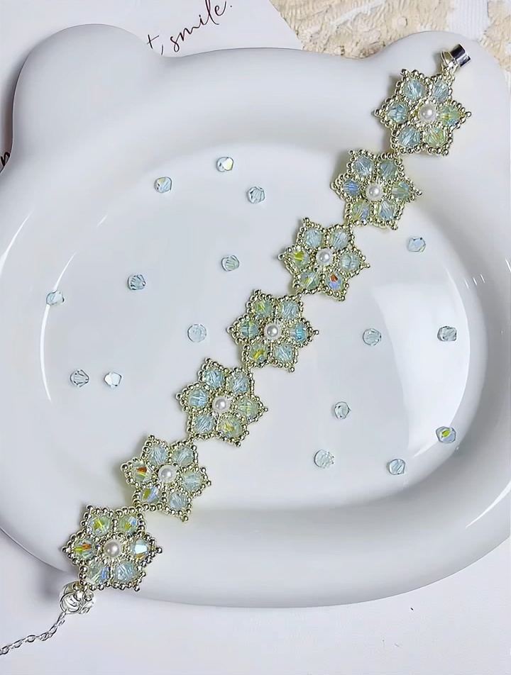 GB013 DIY Kit – Spring Six-Petal Flower Bracelet – Handwoven with Bicones, Seed Beads & Pearl