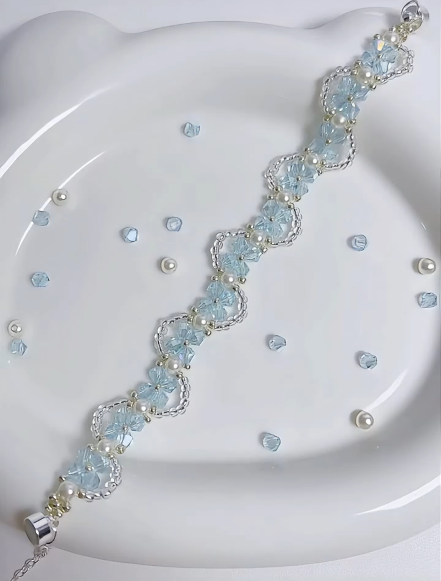 GB016 DIY Kit – Bicorne Bead Lace Bracelet DIY Kit – Seed Beads, Pearls & Clasp