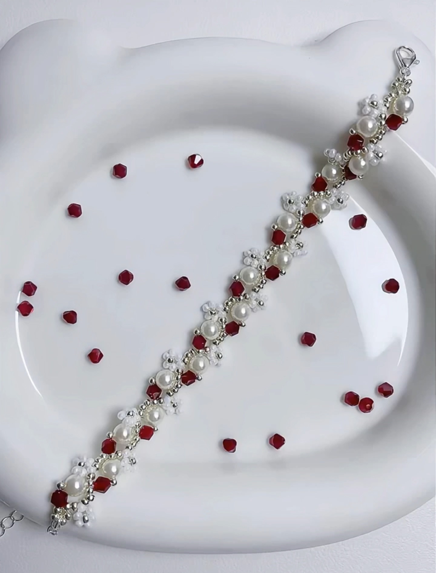 GB017 DIY Kit – Vine Bracelet with Beaded Flowers – Dark Red, Pearl & Seed Beads