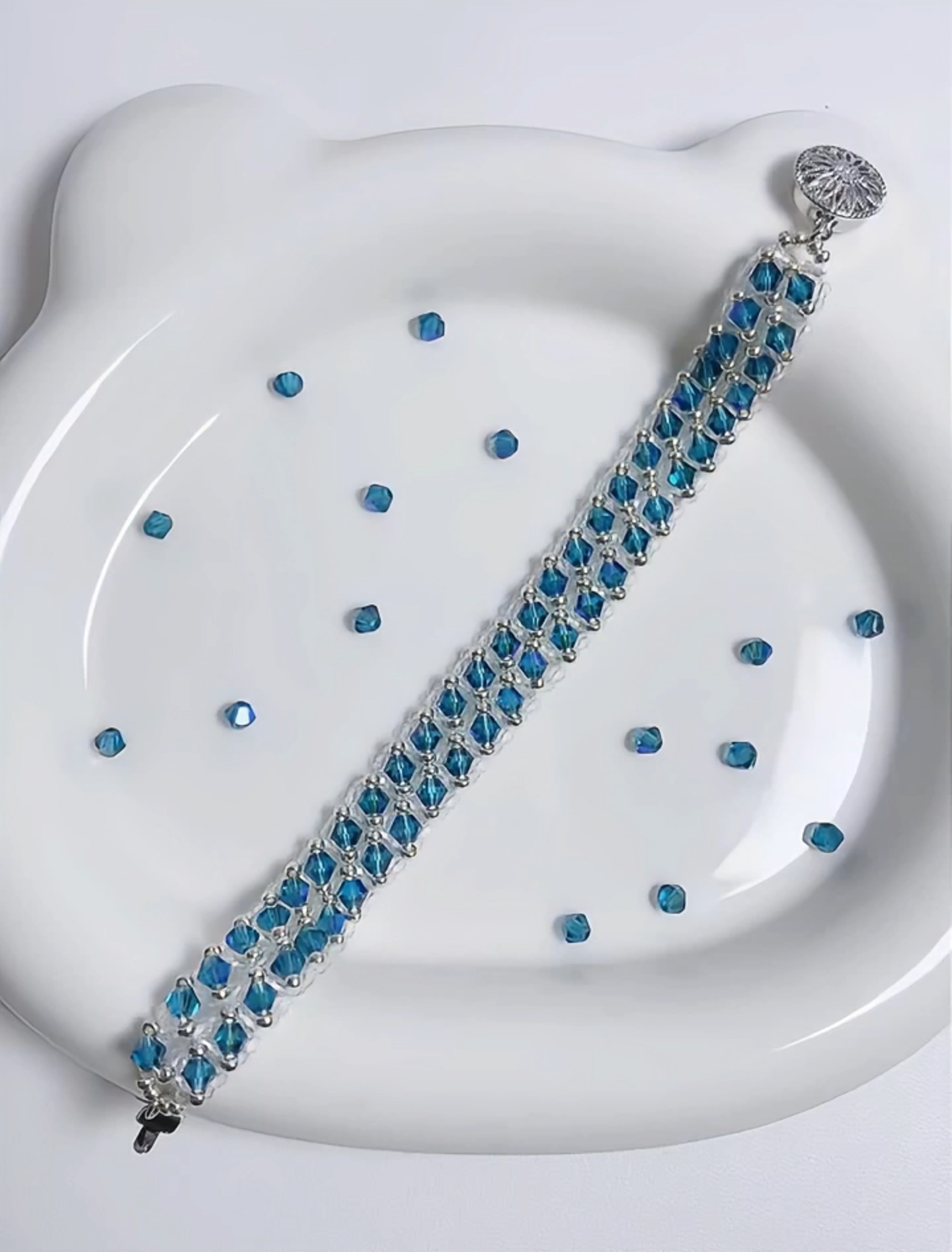 GB019 DIY Kit – Peacock Blue Bicorne Lace Bracelet DIY Kit – Rondelle & Seed Beads
