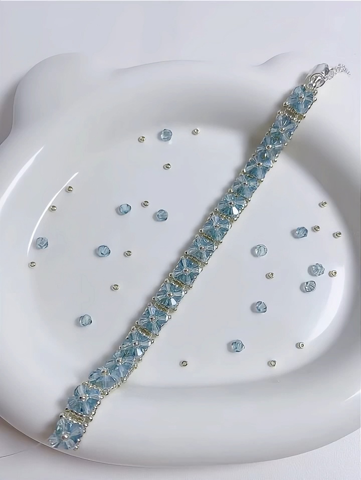 GB004 DIY Kit – Misty Blue Checkerboard Bicone Crystal Bracelet