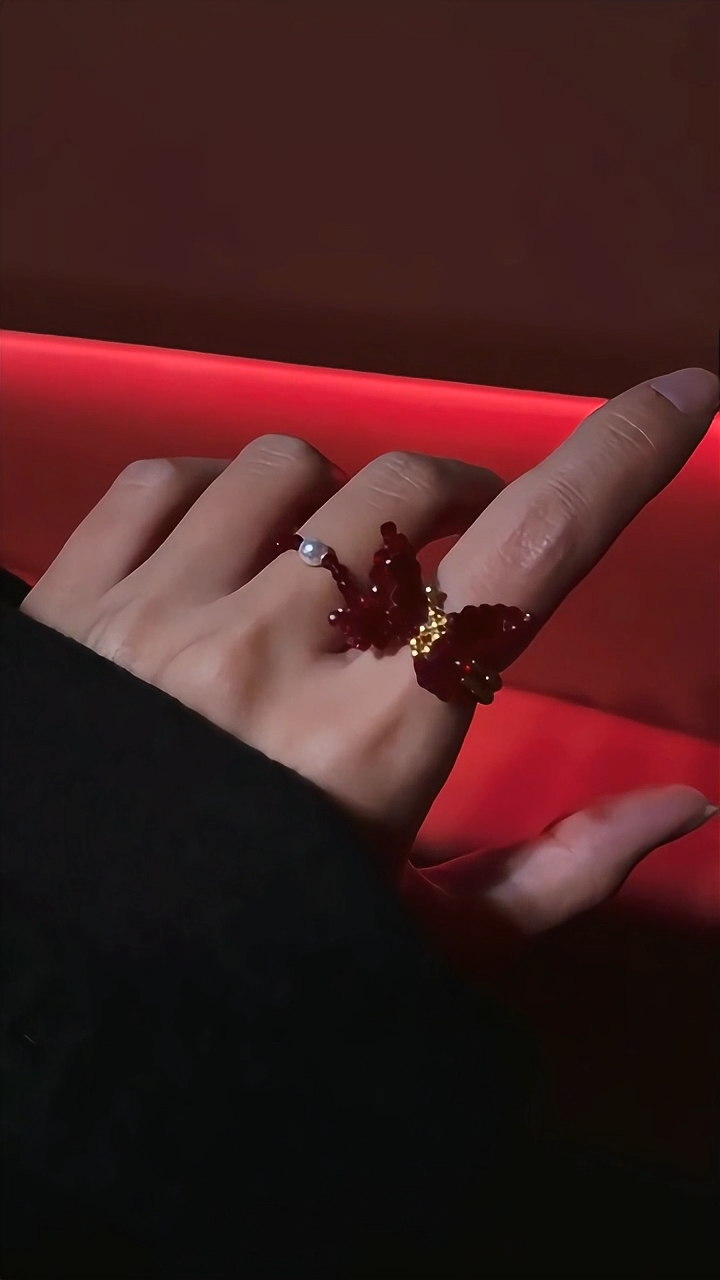 No.32 DIY Kit – Dainty Red Butterfly Beaded Ring（⚠️ Add-On Only – No Separate Shipping）