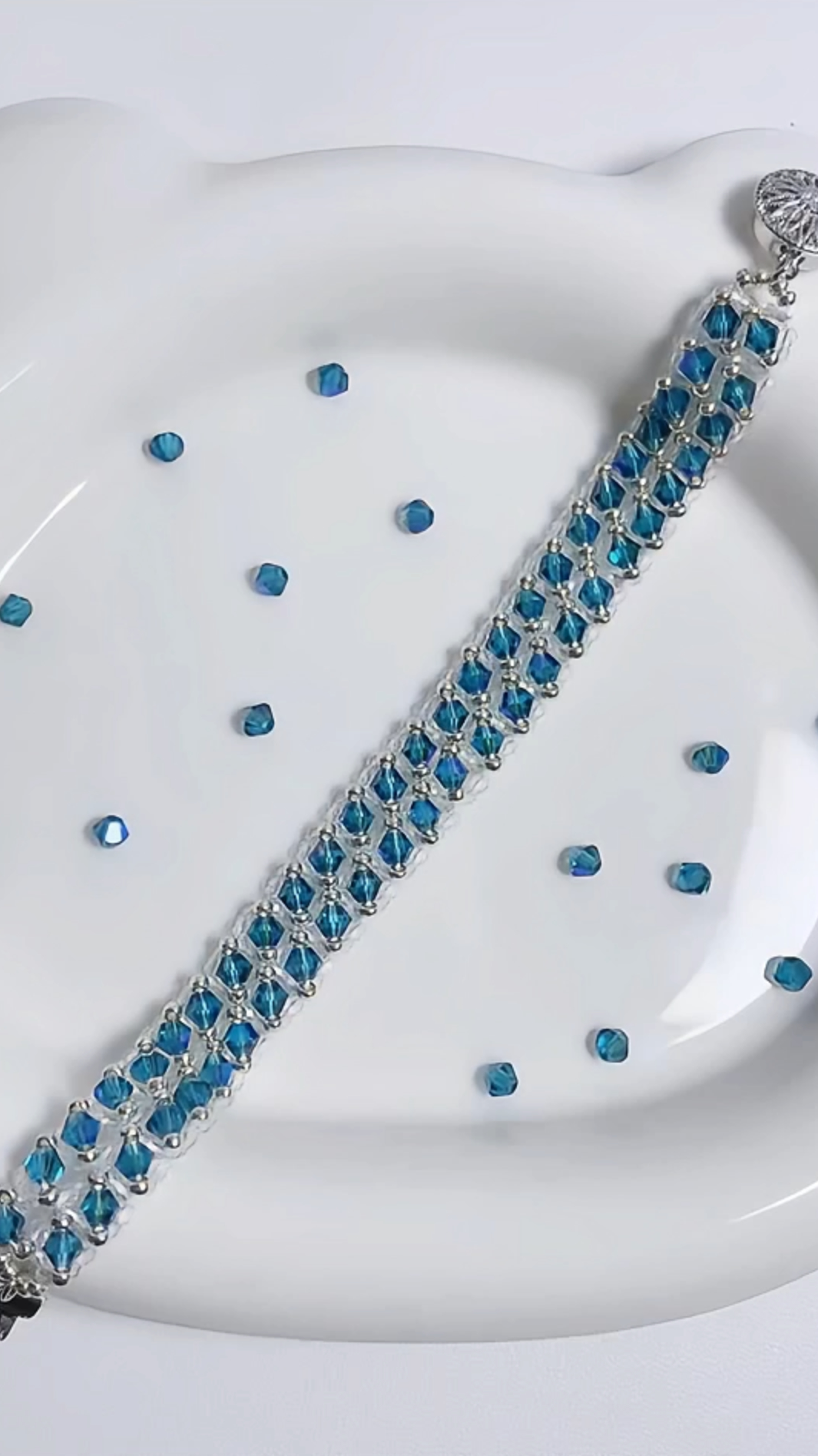 GB019 DIY Kit – Peacock Blue Bicorne Lace Bracelet DIY Kit – Rondelle & Seed Beads