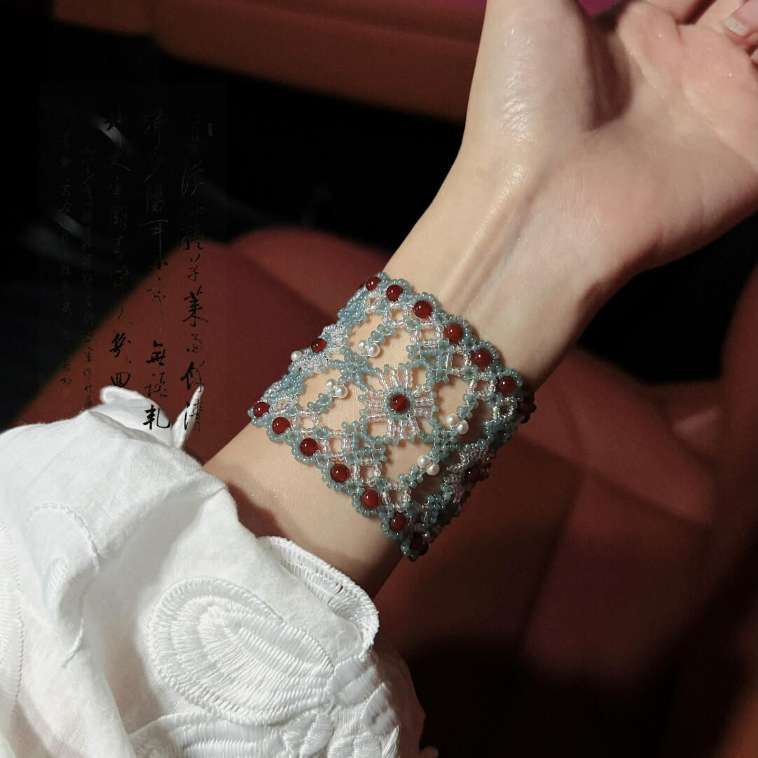 No.55 Finished Product – White & Spring Blue Chinese Style Wide Lace Bracelet – Pearl, Agate & Iridescent Seed Bead Design（SL012）