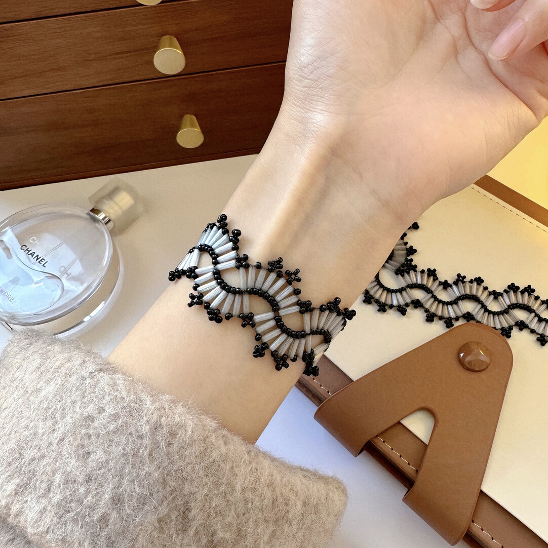 No.60 DIY Kit – Dark Princess Style Beaded Bracelet DIY Kit – Bugle & Seed Beads（SL115）