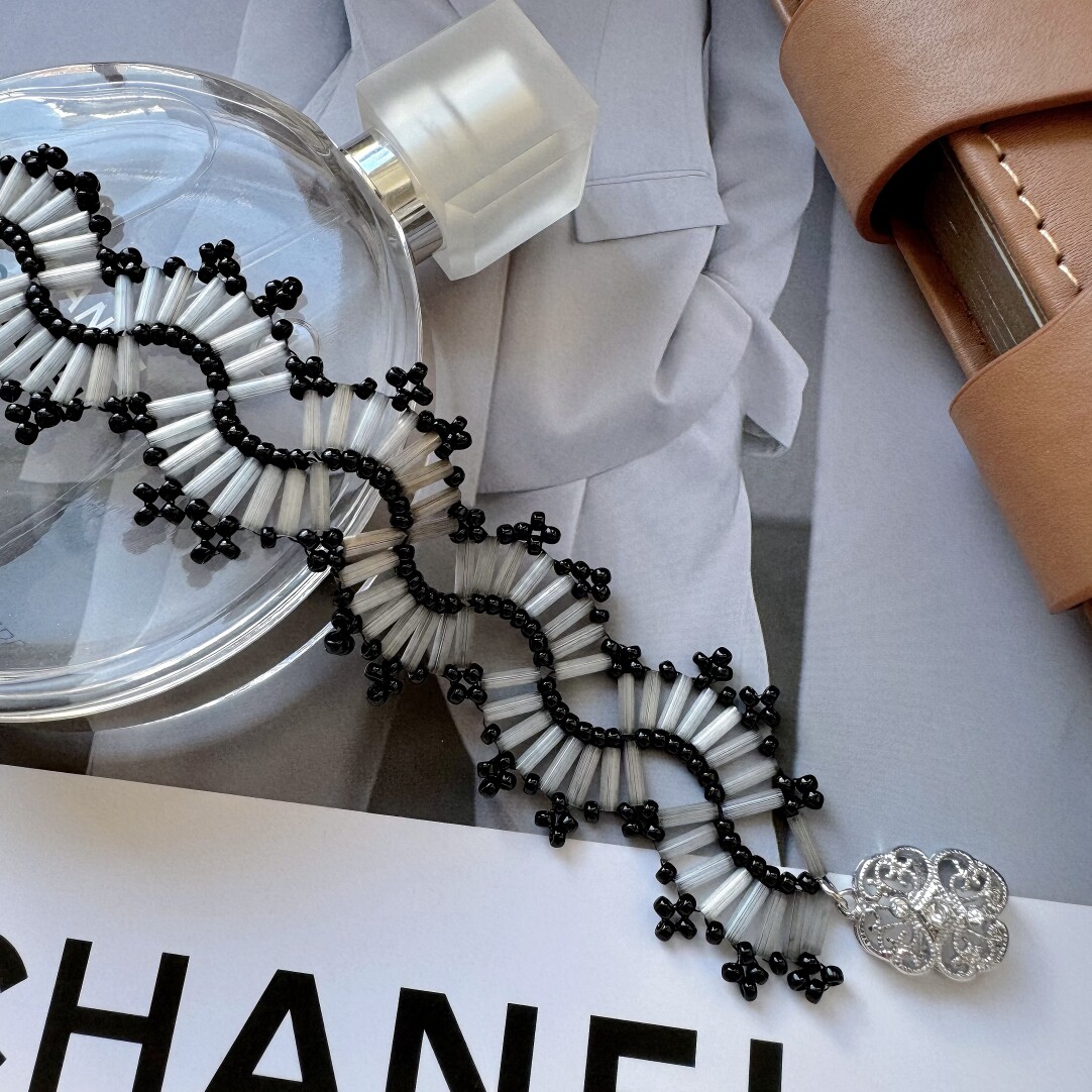 No.60 DIY Kit – Dark Princess Style Beaded Bracelet DIY Kit – Bugle & Seed Beads（SL115）