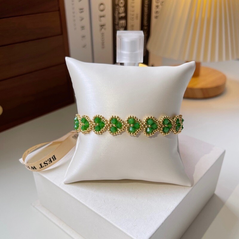 No.19 Finished Product – The Vintage Green Heart Bracelet（SL040）