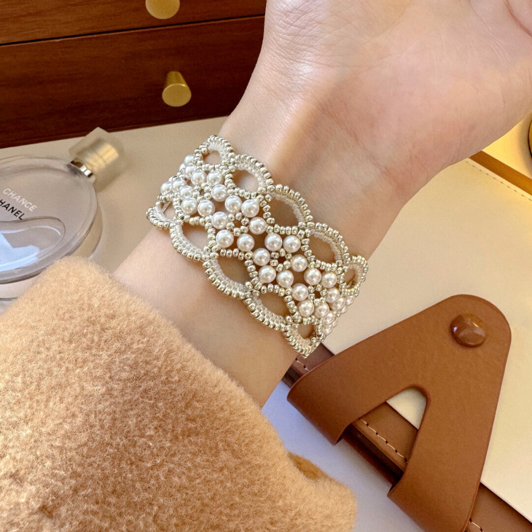 No.XX Finished Product – Gentle & Elegant Wide-Brim Lace Beaded Bracelet（SL110）