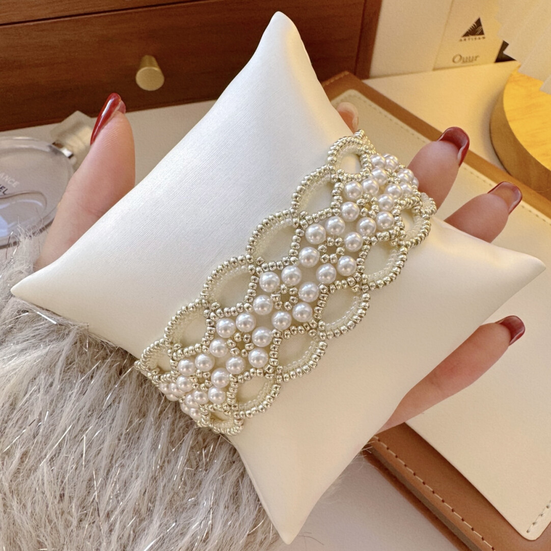 No.XX Finished Product – Gentle & Elegant Wide-Brim Lace Beaded Bracelet（SL110）