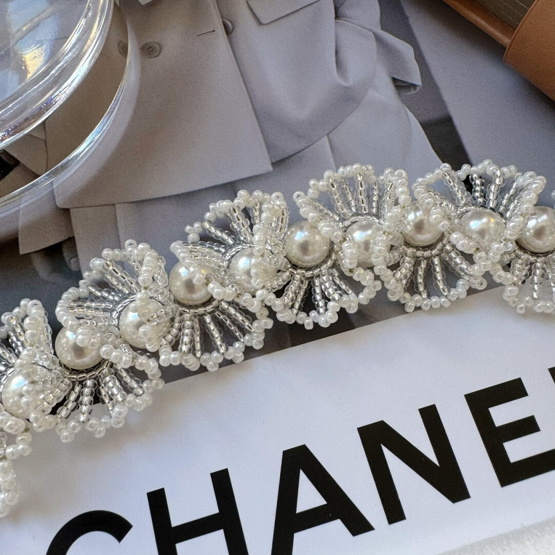 No.XX Finished Product – Bridal Blossom Gentle Lace-Trim Beaded Bracelet（SL117）