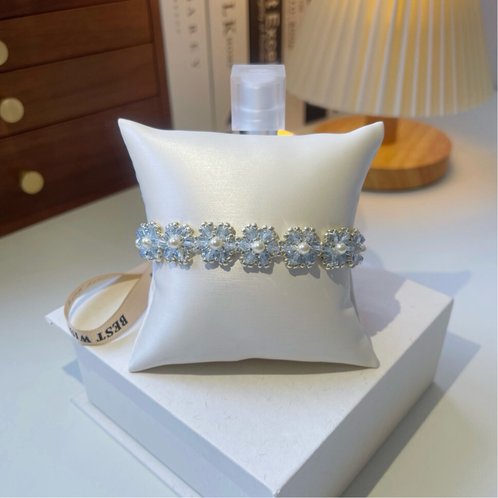 No.45 DIY Kit – Elegant Fresh Blue Crystal Flower Bracelet with Lustrous Pearl Accents for Chic Everyday Style（SL019）