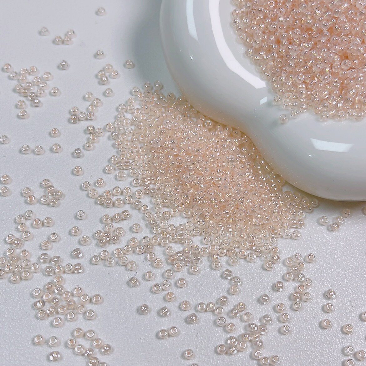 2mm Gold Core Iridescent Glass Seed Beads – Premium Quality for Jewelry Making