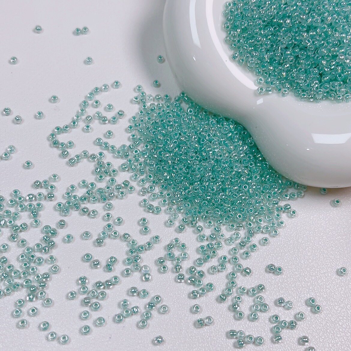 2mm Gold Core Iridescent Glass Seed Beads – Premium Quality for Jewelry Making