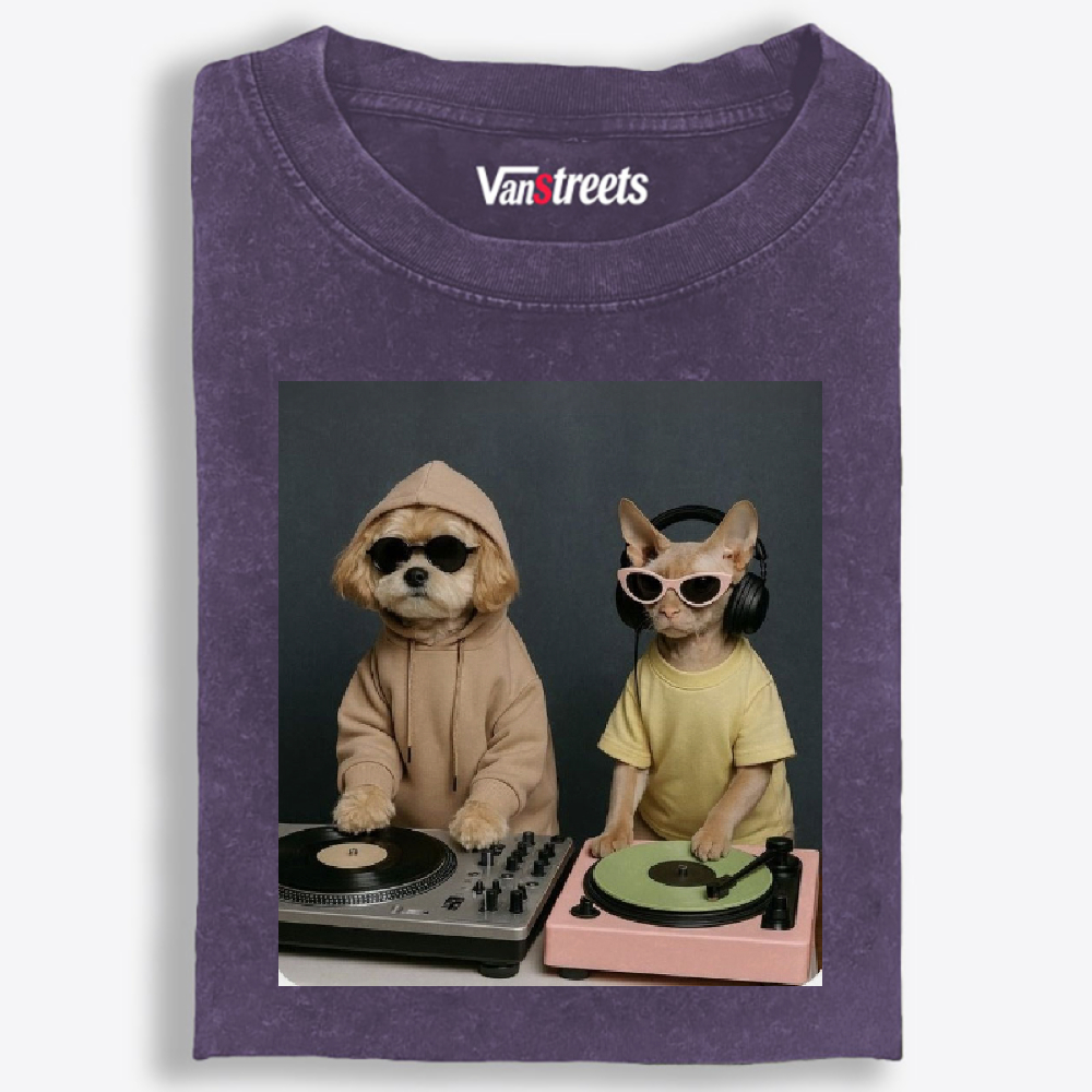 DJ Dogs Mixing Records Retro Washed T-Shirt | 100% Cotton | Streetwear Essential