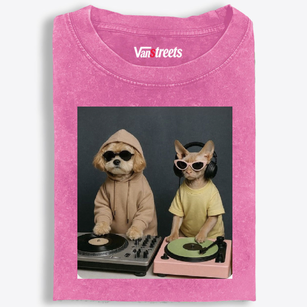 DJ Dogs Mixing Records Retro Washed T-Shirt | 100% Cotton | Streetwear Essential