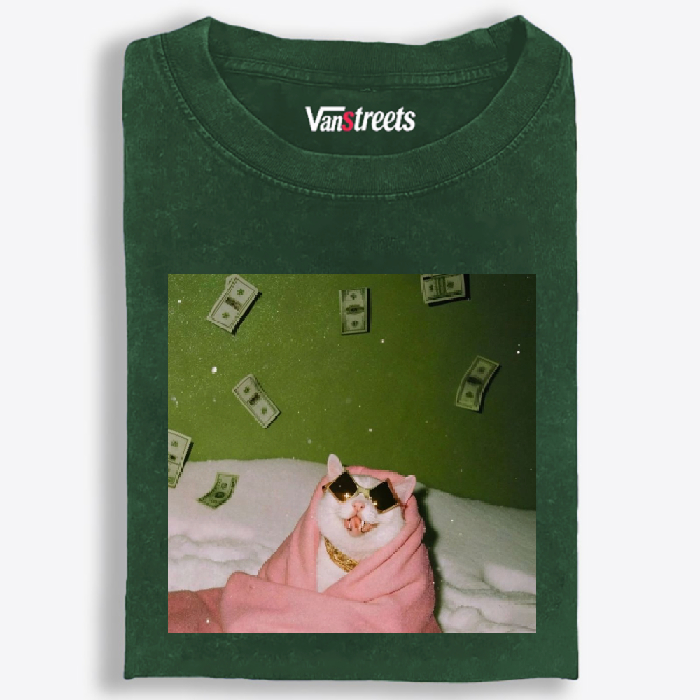 Rich Cat with Money Retro Washed T-Shirt | 100% Cotton | Streetwear Essential