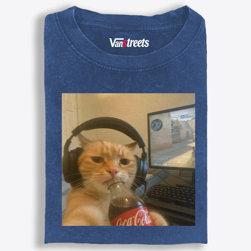 Gaming Cat with Coca-Cola Retro Washed T-Shirt | 100% Cotton | Streetwear Essential