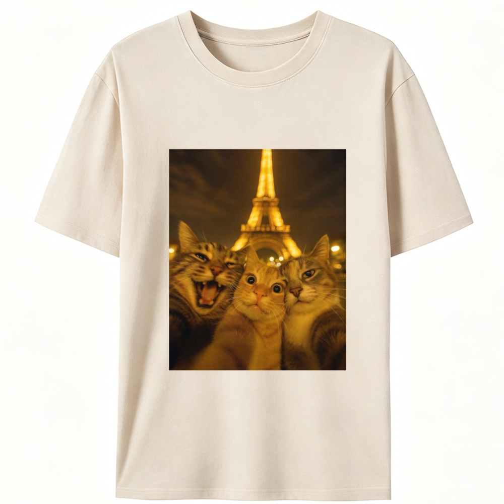 Cats at Eiffel Tower Selfie Cats at Eiffel Tower Selfie Retro Designed for Women - Slim Fit Cotton Tee