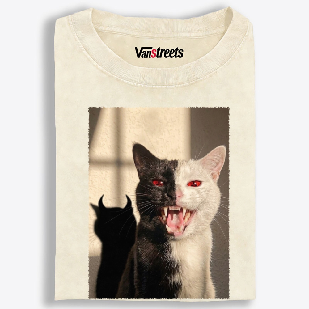 Two-Faced Cat Retro Washed T-Shirt | 100% Cotton | Streetwear Essential