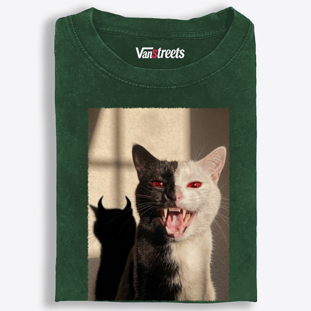 Two-Faced Cat Retro Washed T-Shirt | 100% Cotton | Streetwear Essential