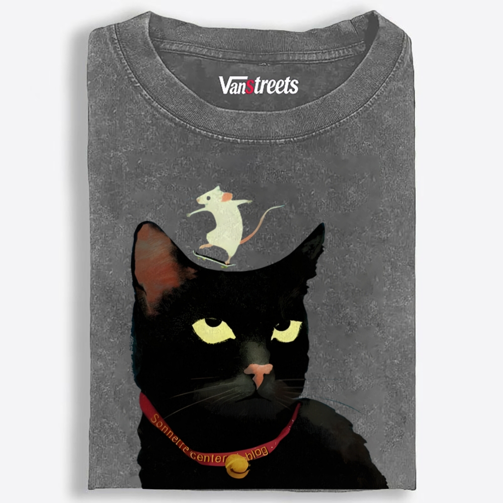 Skateboarding Mouse On Cat's Head Retro Washed T-Shirt | 100% Cotton | Streetwear Essential