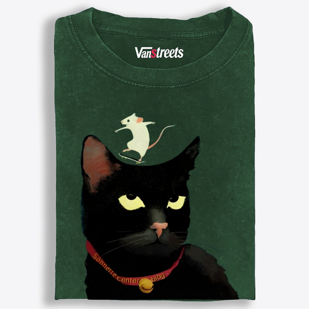 Skateboarding Mouse On Cat's Head Retro Washed T-Shirt | 100% Cotton | Streetwear Essential