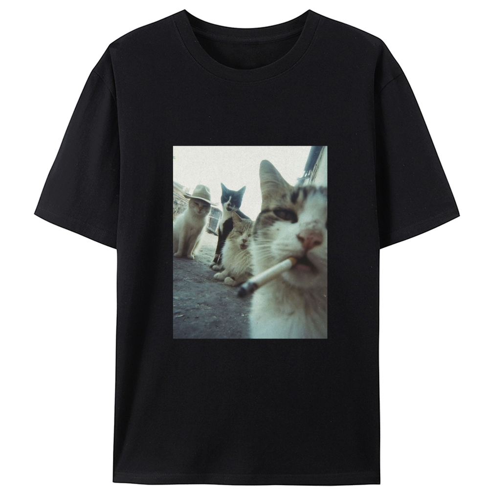 Cigarette Cat Crew Retro Designed for Women - Slim Fit Cotton Tee