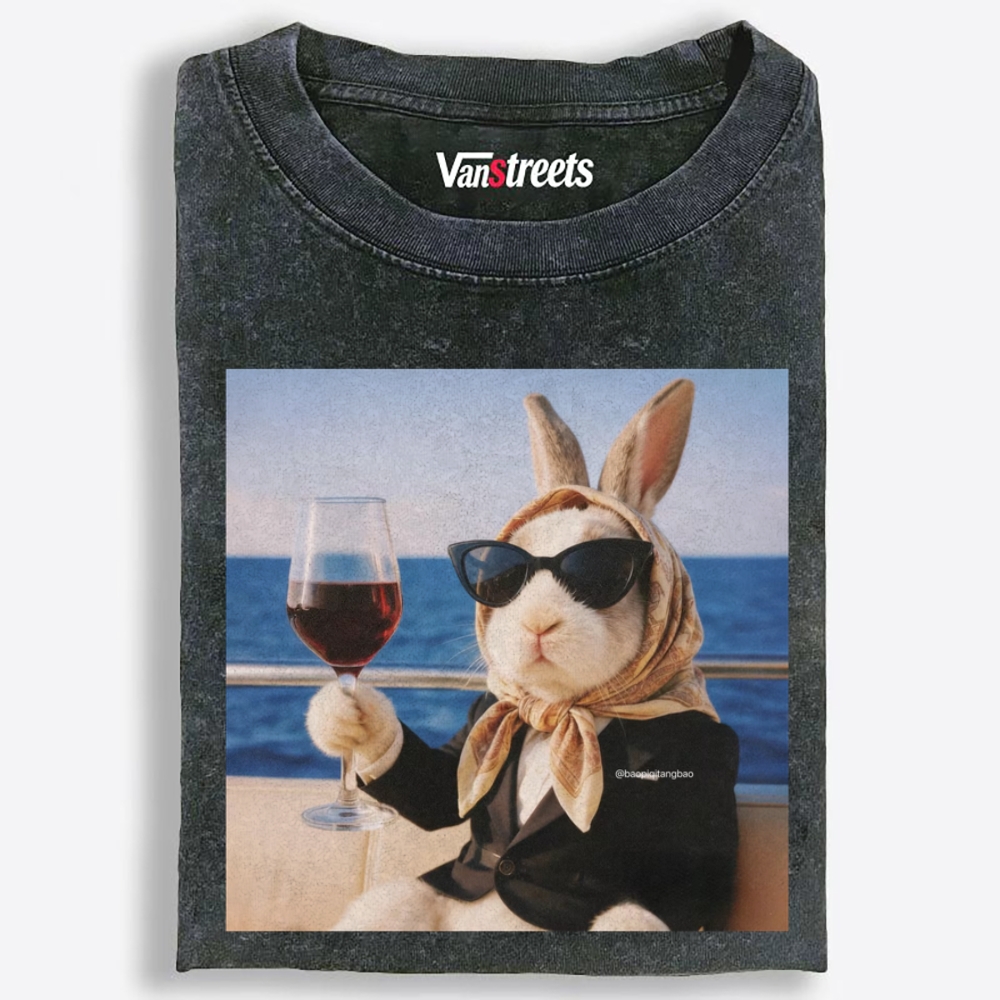 Luxury Yacht Bunny Print Washed T-Shirt | 100% Cotton | Streetwear Essential