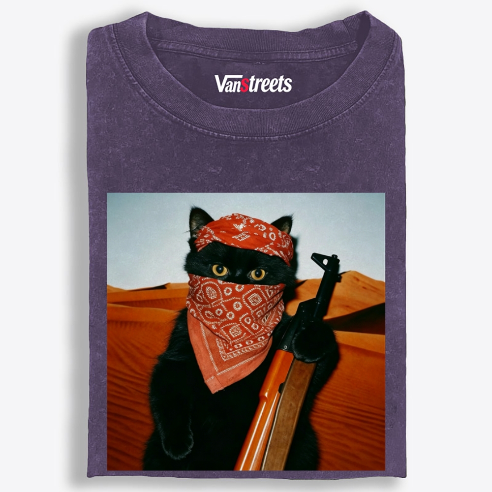 Bandana Black Cat Graphic Washed T-Shirt | 100% Cotton | Streetwear Essential