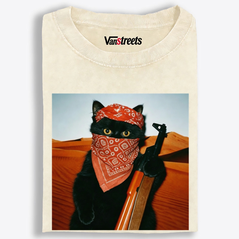 Bandana Black Cat Graphic Washed T-Shirt | 100% Cotton | Streetwear Essential