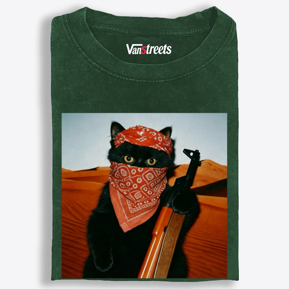 Bandana Black Cat Graphic Washed T-Shirt | 100% Cotton | Streetwear Essential