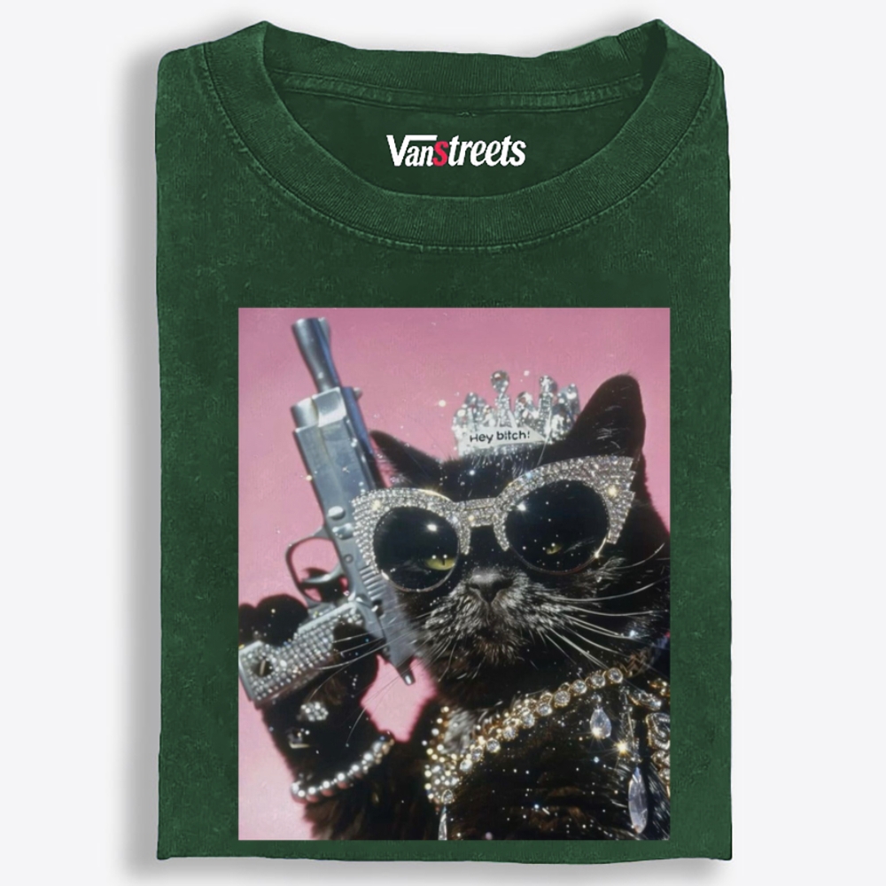 Bling Queen Cat Retro Washed T-Shirt | 100% Cotton | Streetwear Essential
