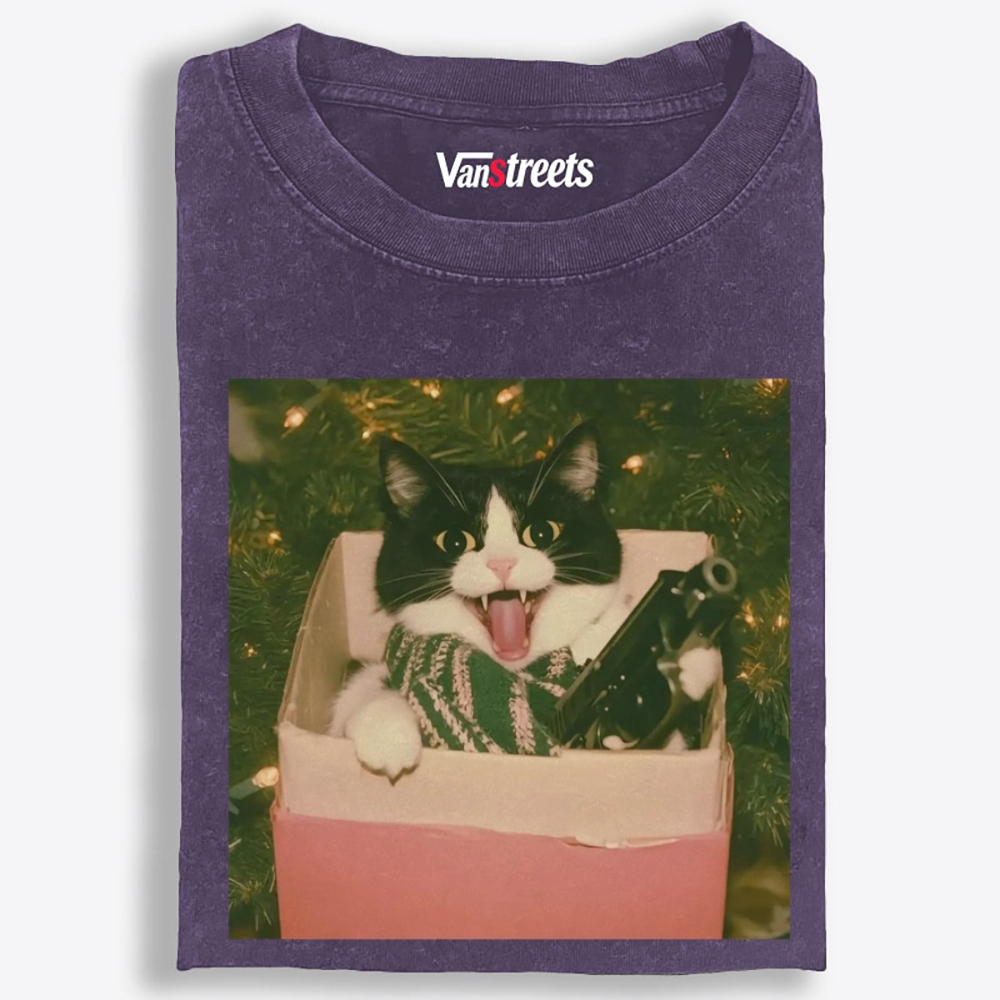 Christmas Gun Cat Retro Washed T-Shirt | 100% Cotton | Streetwear Essential
