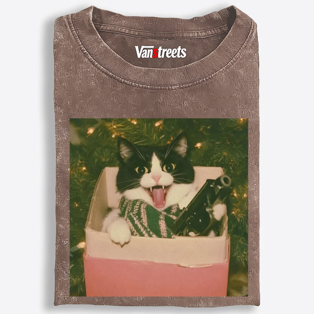 Christmas Gun Cat Retro Washed T-Shirt | 100% Cotton | Streetwear Essential