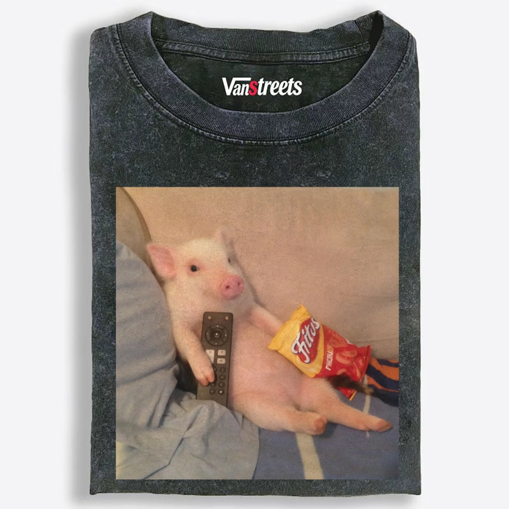 Chill Pig Retro Washed T-Shirt | 100% Cotton | Streetwear Essential