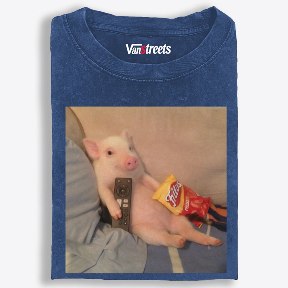 Chill Pig Retro Washed T-Shirt | 100% Cotton | Streetwear Essential