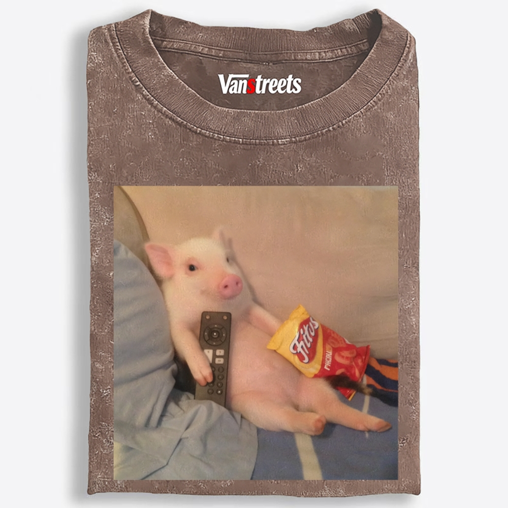 Chill Pig Retro Washed T-Shirt | 100% Cotton | Streetwear Essential