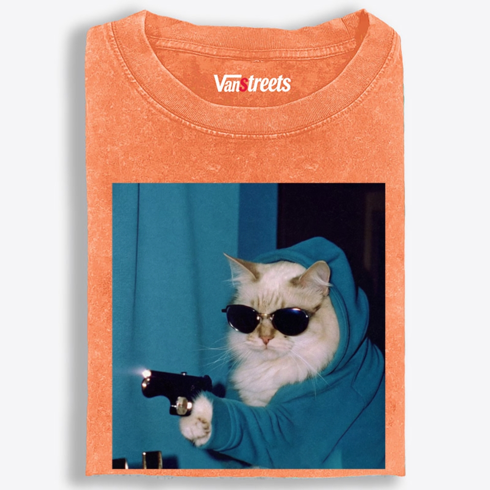 Hoodie Killer Cat Retro Washed T-Shirt | 100% Cotton | Streetwear Essential