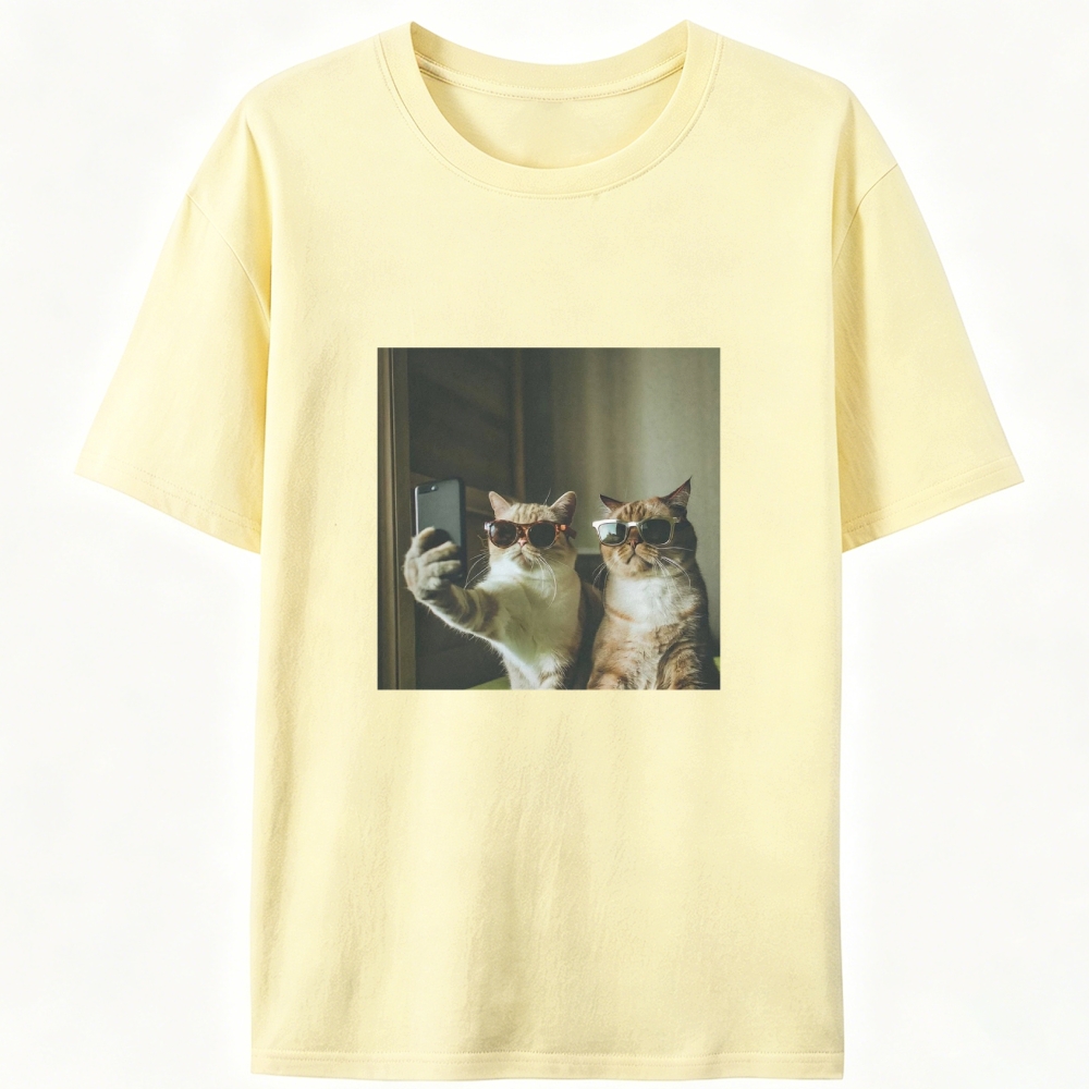 Sunglasses Cats Selfie Funny Retro Designed for Women - Slim Fit Cotton Tee