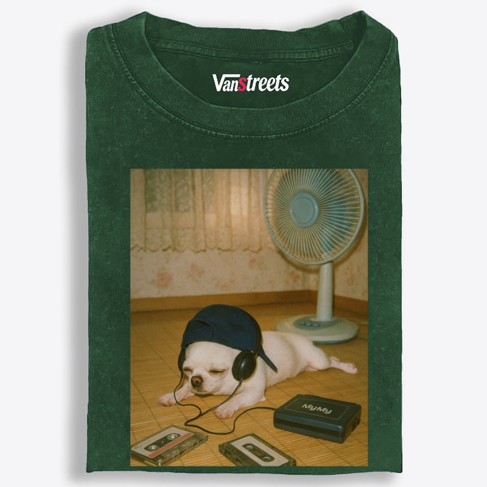 Retro Chill Dog Retro Washed T-Shirt | 100% Cotton | Streetwear Essential