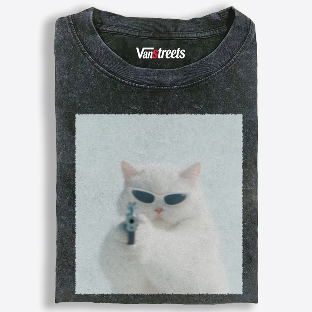 Cool White Cat Retro Washed T-Shirt | 100% Cotton | Streetwear Essential